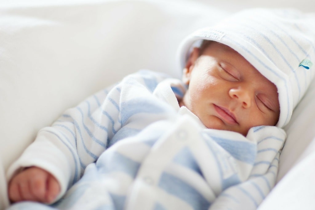 Un faire part de naissance magnet pour une annonce pleine de tendresse